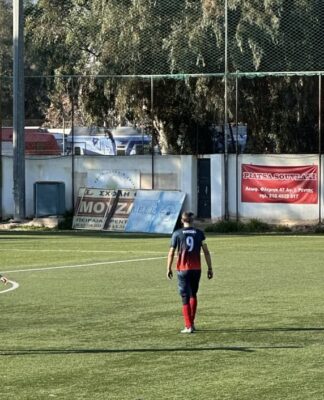 Πένθος στο πειραϊκό ποδόσφαιρο – 21χρονος παίκτης έχασε τη ζωή του στον αγώνα!