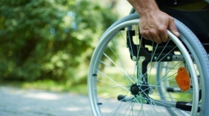 Αφαίρεση διπλώματος και 1.000 ευρώ πρόστιμο σε όσους παρκάρουν σε αυτά τα σημεία