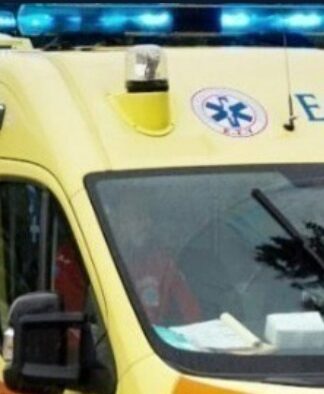 14 ετών το κορίτσι που βρέθηκε σοβαρά τραυματισμένο σε πεζοδρόμιο – Κανείς δεν την έχει αναζητήσει