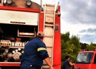 Φωτιά τώρα – Κοντά στην Αττική Οδό οι φλόγες