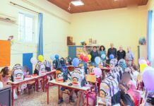 Δήμος Πειραιά και ΚΟ.Δ.Ε.Π. προσέφεραν περισσότερες από 1.400 σχολικές τσάντες με πλήρη εξοπλισμό στους μαθητές της Α’ Δημοτικού