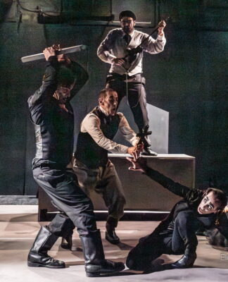 «NOMSFERATU»:Ο πιο απολαυστικός Δράκουλας συνεχίζει τις παραστάσεις του στο Θέατρο 104