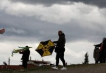 Προσοχή κατά το πέταγμα χαρταετού – Τι να κάνετε αν μπλεχτεί σε καλώδια, οδηγίες από τον ΔΕΔΔΗΕ