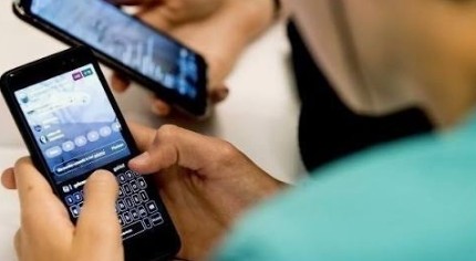 Μητέρα μηνύει Meta και TikTok μετά την αυτοκτονία της 12χρονης κόρης της