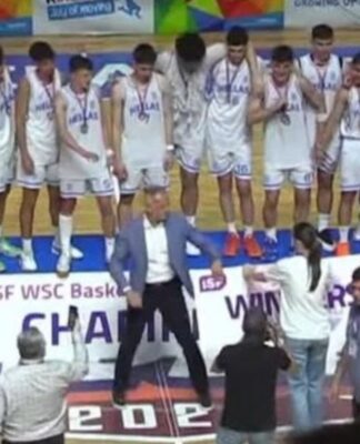 Χρυσό μετάλλιο στο παγκόσμιο σχολικό πρωτάθλημα μπάσκετ για την ομάδα της Ελλάδας