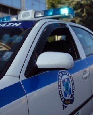 Τουρίστας επιχείρησε να χρηματίσει υπάλληλο επιχείρησης για να του επιτρέψει να ασελγήσει σε ανήλικη