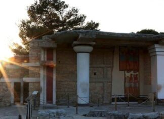 Έκλεισε αρχαιολογικός χώρος: Λιποθυμίες επισκεπτών λόγω καύσωνα