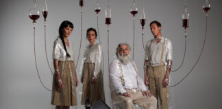 DOGVILLE – Ο Άρης Μπινιάρης επιστρέφει με την νέα του παράσταση στο Δημοτικό Θέατρο Πειραιά