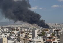 Μεγάλη φωτιά τώρα στο Ρέντη!